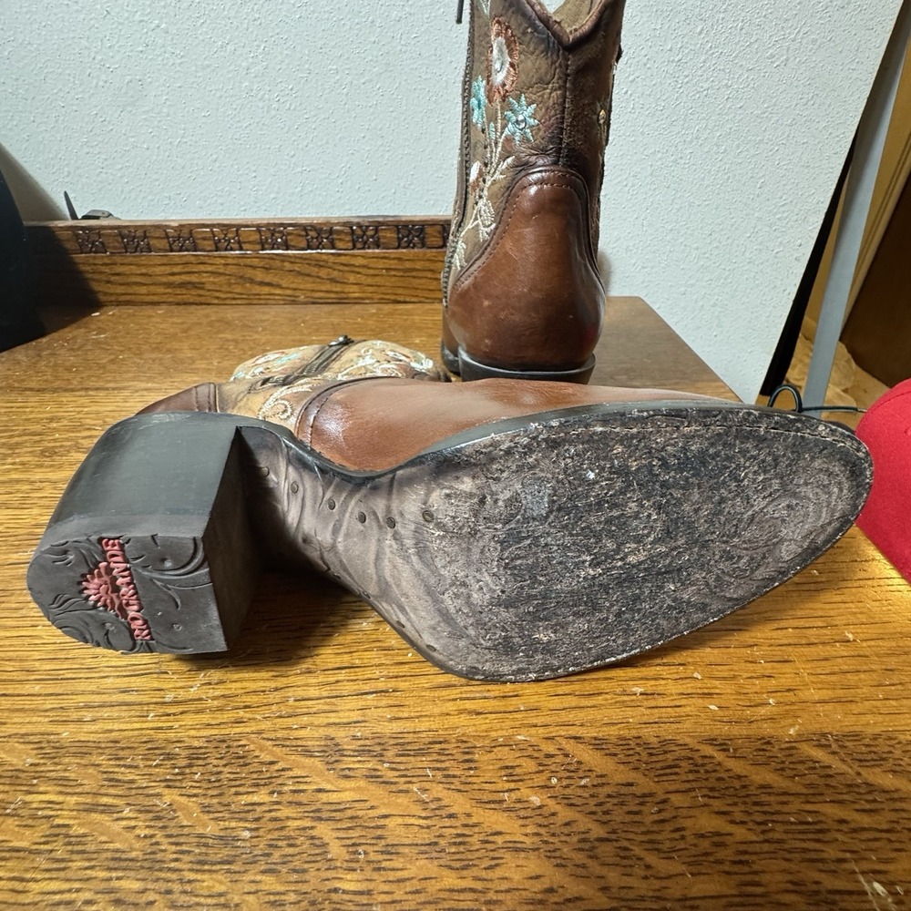 Rio Grande Women's 7.5 Brown Leather Floral Embroidered Western Ankle Boots - Picture 11 of 12
